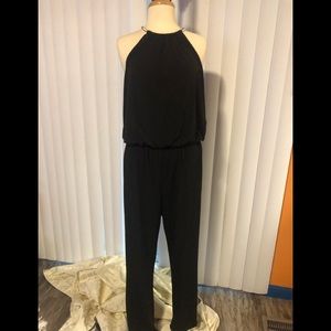 RSVP BLACK SLEEVELESS JUMPSUIT